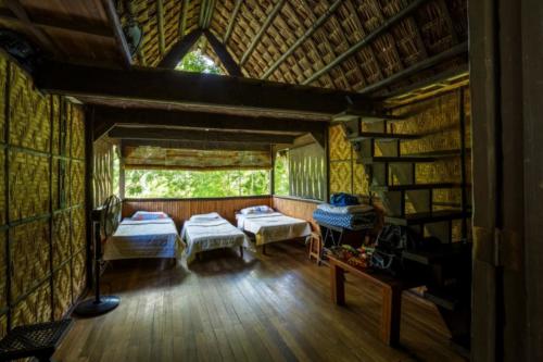 Bali Hut Interior 3 (1280x853)